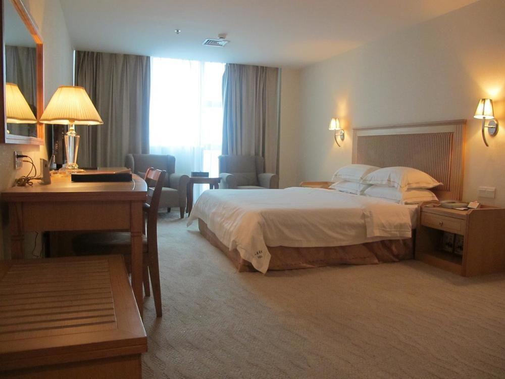 Garden Hotel Шанту Екстериор снимка