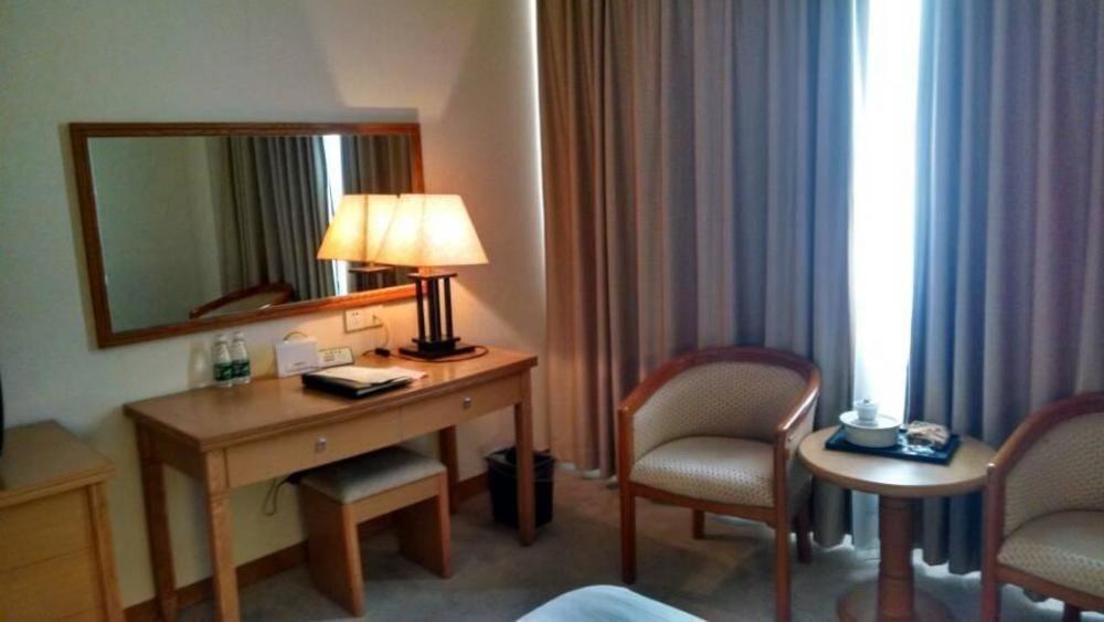 Garden Hotel Шанту Екстериор снимка