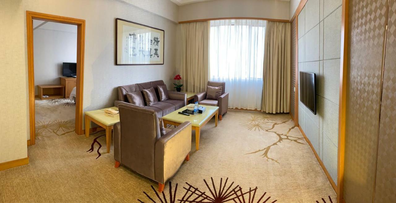 Garden Hotel Шанту Екстериор снимка