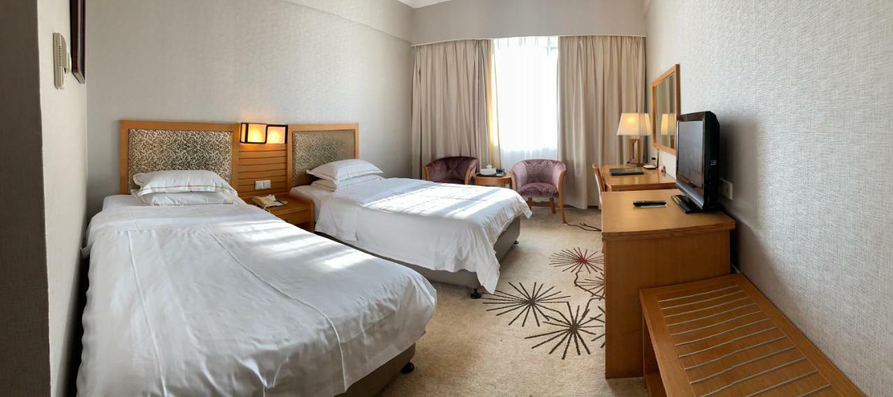 Garden Hotel Шанту Екстериор снимка